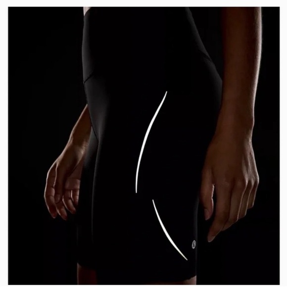 LULULEMON black Base Pace HR Short 8" *Reflective - Picture 4 of 10
